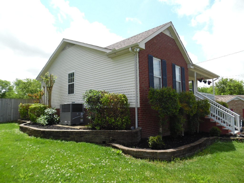720 Spring Meadow Lane Lebanon, TN 37087 - Photo 2 of 27 Gallery Image 2