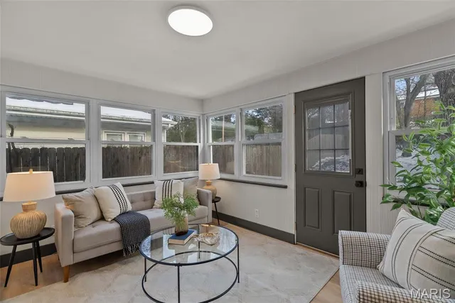 $349,900 | 816 South Ballas Road, Kirkwood, MO 63122