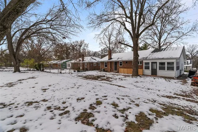 $349,900 | 816 South Ballas Road, Kirkwood, MO 63122