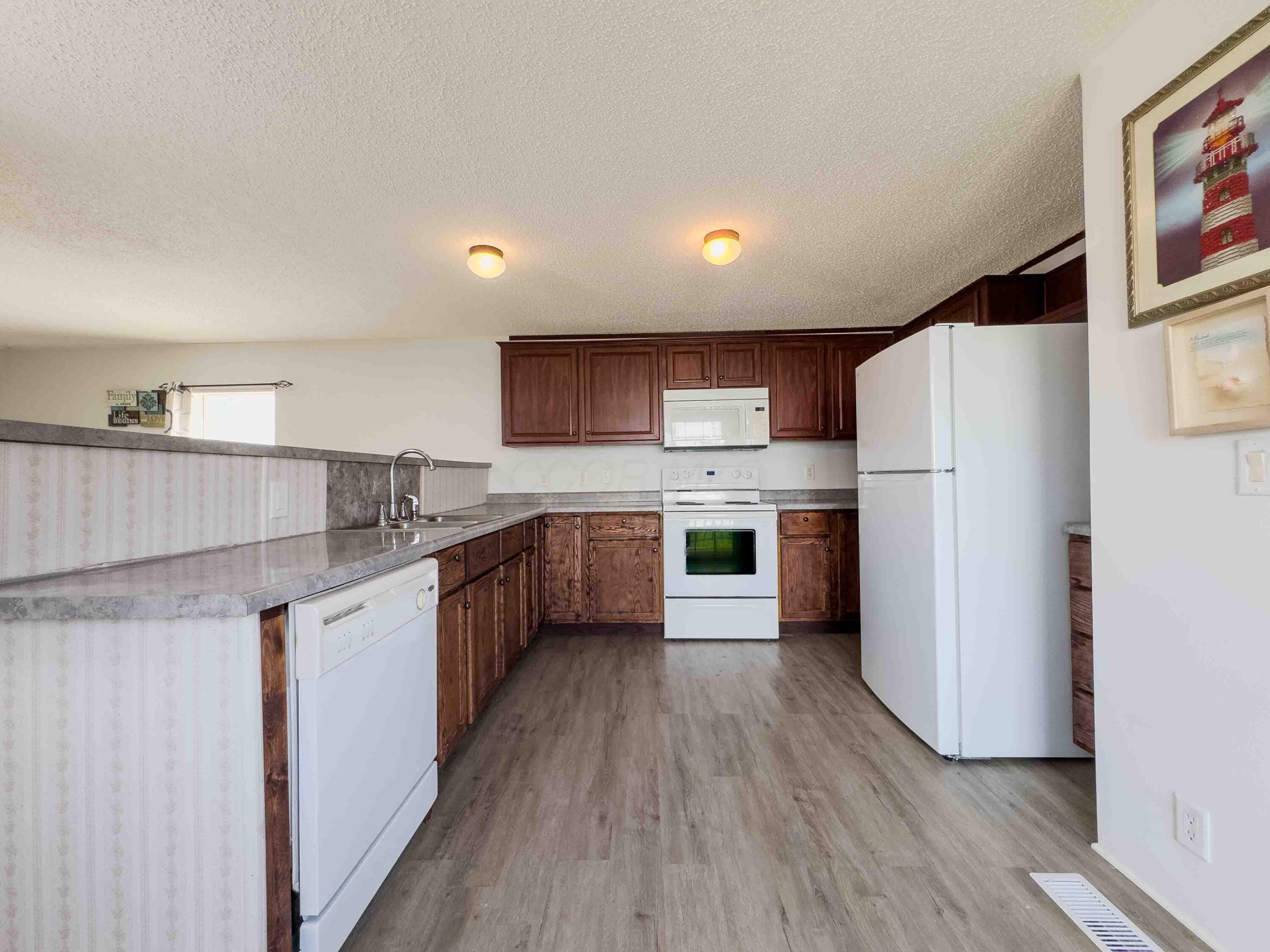 11407 Kickapoo Path Lakeview, OH 43331 - Photo 12 of 22 Kitchen