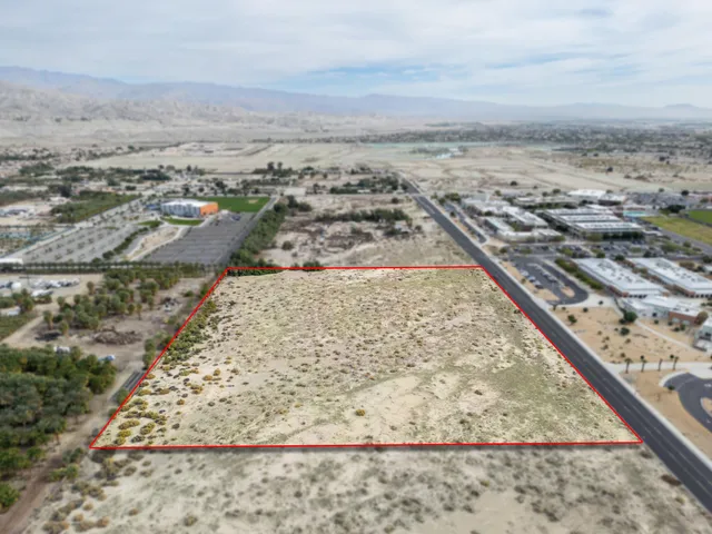 wooden view of an ocean