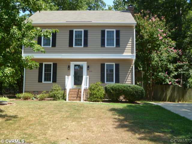 5123 Reids Pointe Road Glen Allen, VA 23060 - Photo 2 of 10 Exterior Front