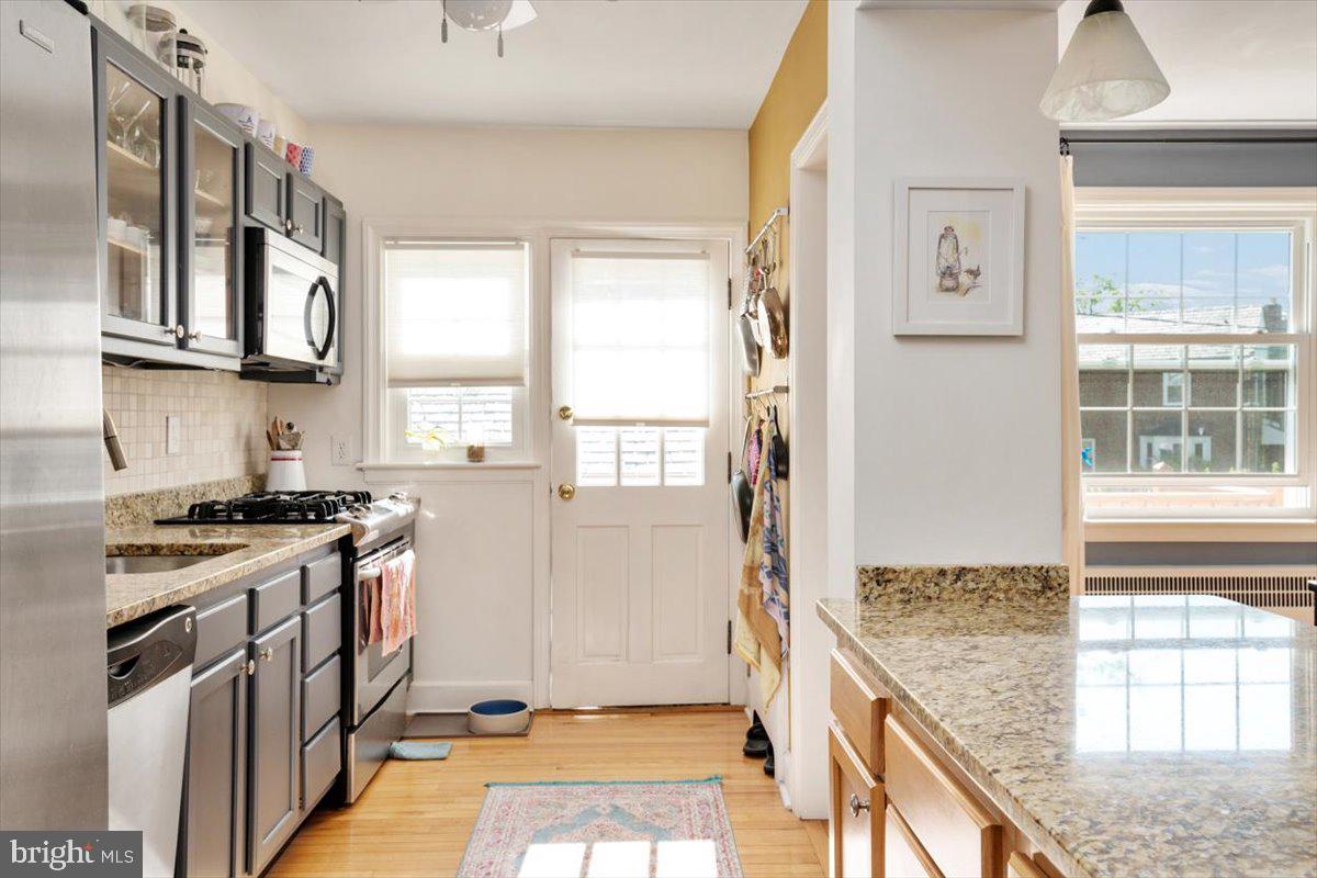 3613 Ednor Road Baltimore, MD 21218 - Photo 12 of 34