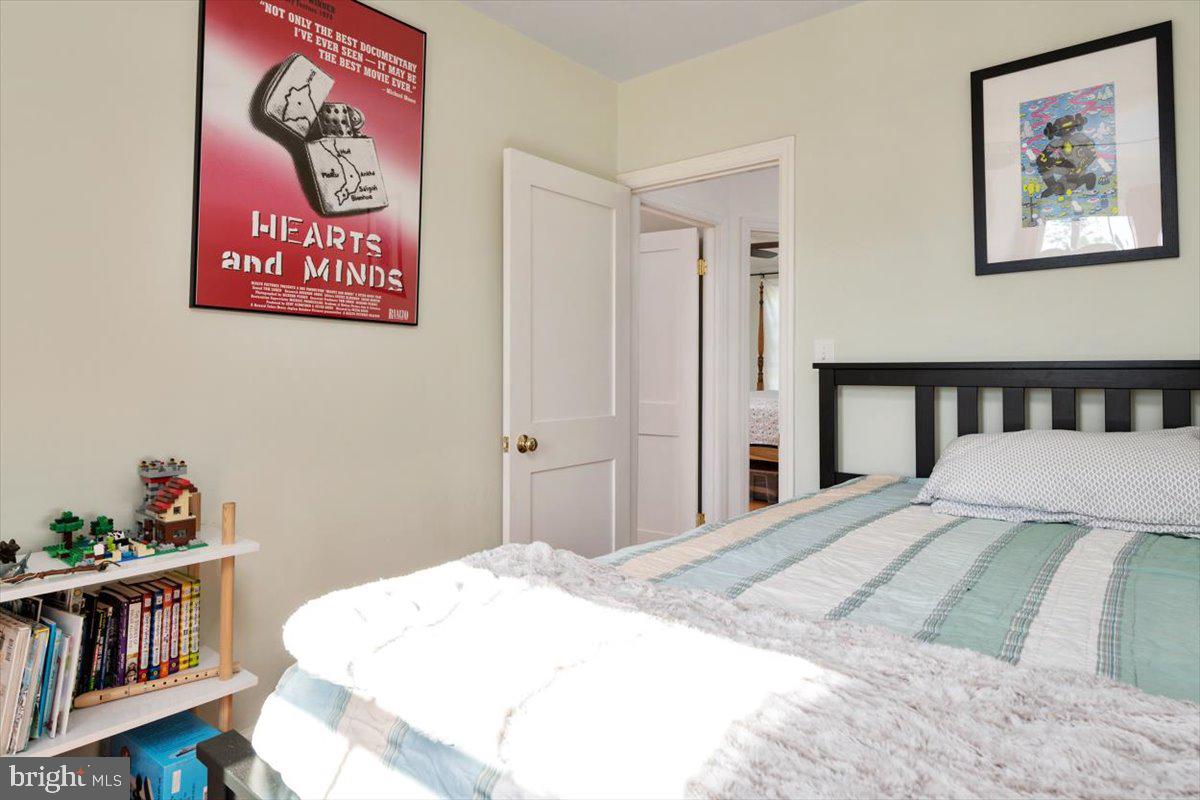 3613 Ednor Road Baltimore, MD 21218 - Photo 14 of 34