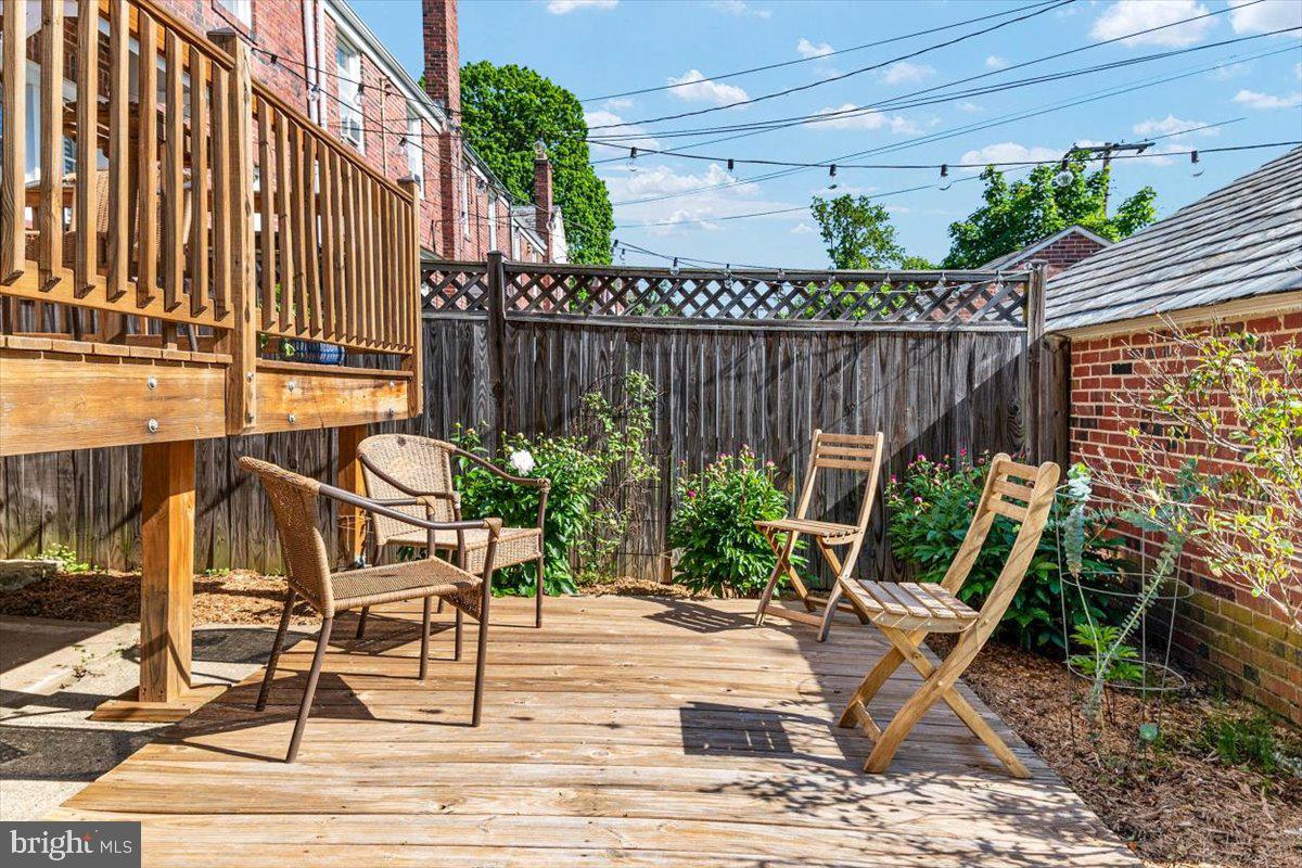 3613 Ednor Road Baltimore, MD 21218 - Photo 30 of 34
