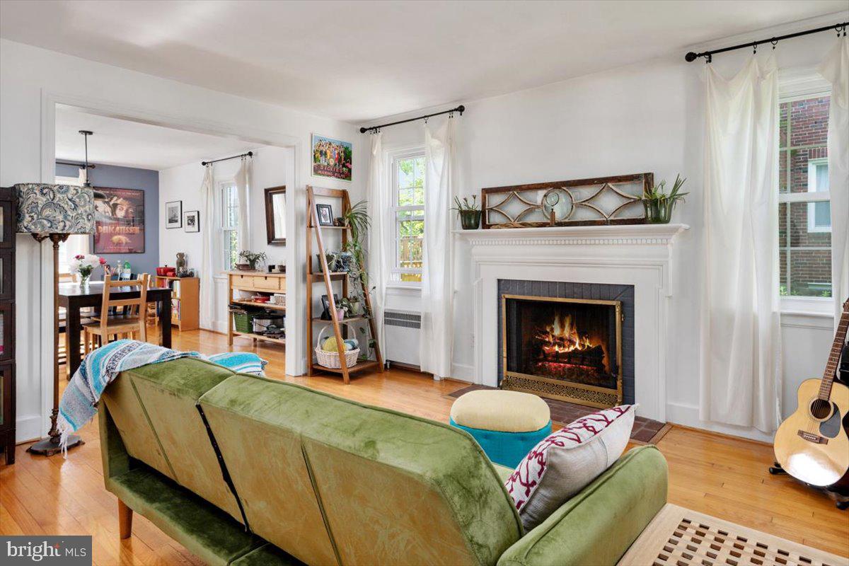 3613 Ednor Road Baltimore, MD 21218 - Photo 5 of 34
