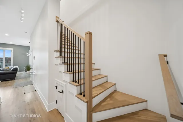 $499,000 | 4816 South St Lawrence Avenue, Unit 302, Chicago, IL 60615