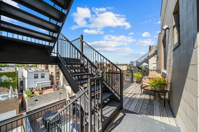 $499,000 | 4816 South St Lawrence Avenue, Unit 302, Chicago, IL 60615