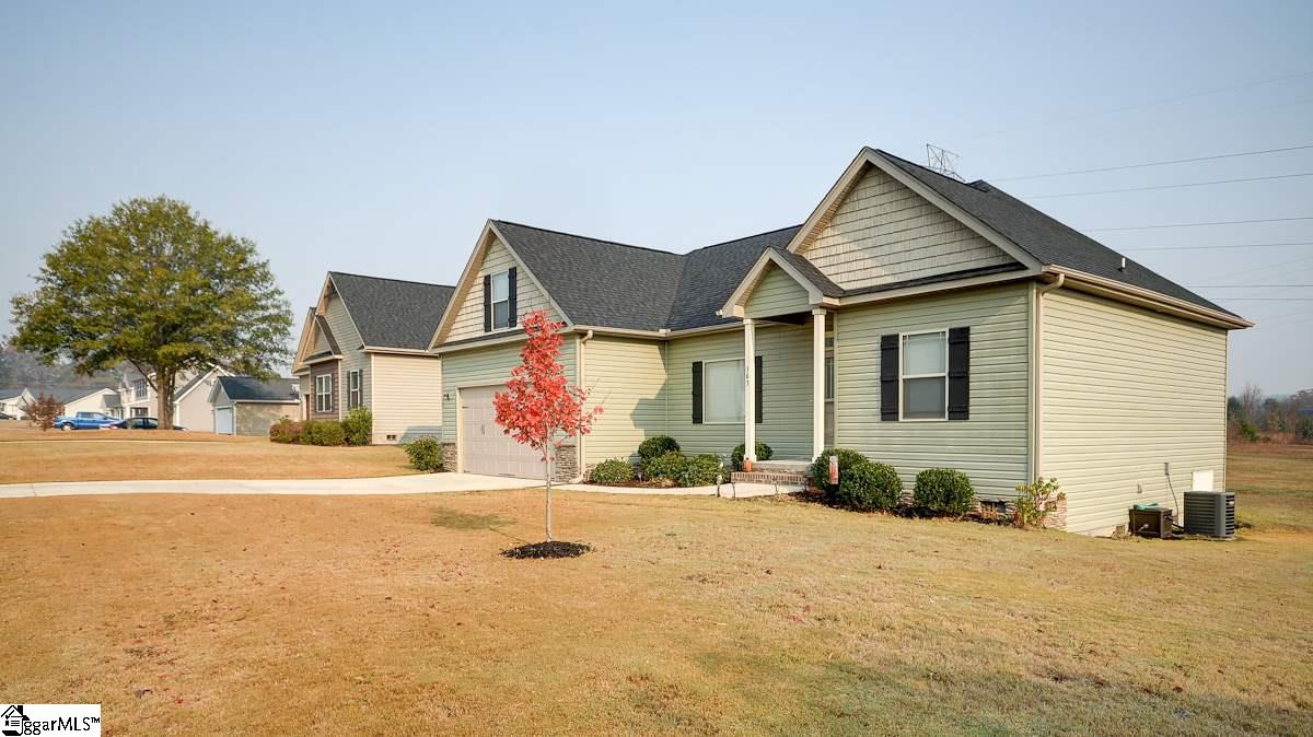 363 Bright Farm Road Duncan, SC 29334 - Photo 3 of 23