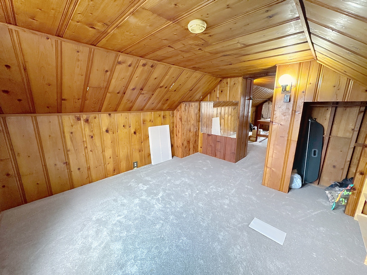 509 40th Street East Moline, IL 61244 - Photo 17 of 23 a view of a garage