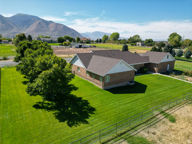 1060 West 2620th Street South Mapleton, UT 84664 - Photo 3 of 87 Drone / aerial view of mountains