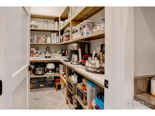 a view of a room with shelves