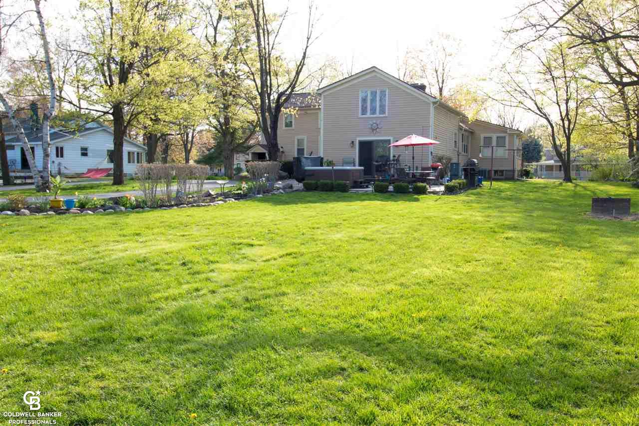 354 North Bailey Street Romeo, MI 48065 - Photo 59 of 69 31318181-58.JPG
