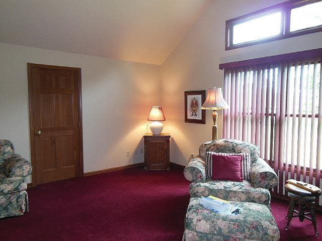 12361 Lulu Road Ida, MI 48140 - Photo 8 of 20 20402224-7.JPG