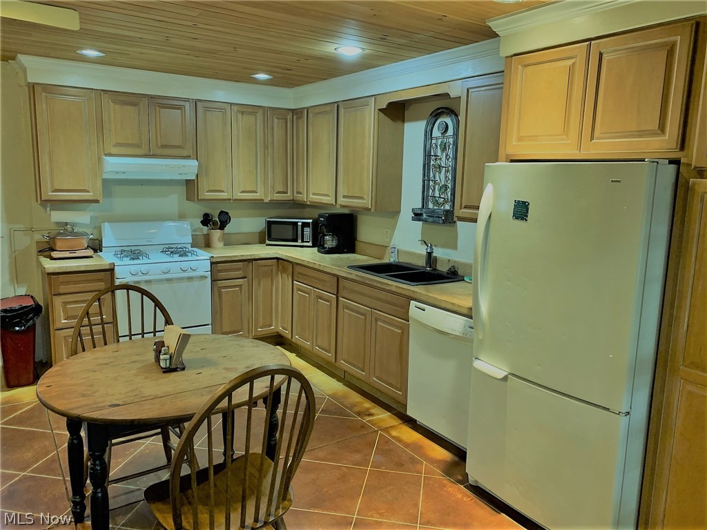 16151 Tick Ridge Road Amesville, OH 45711 - Photo 30 of 33 Kitchen