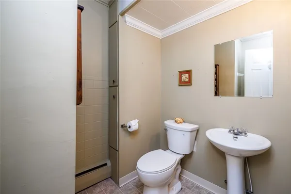 $1,600 | 757 Holt Road, Unit 2, Webster, NY 14580