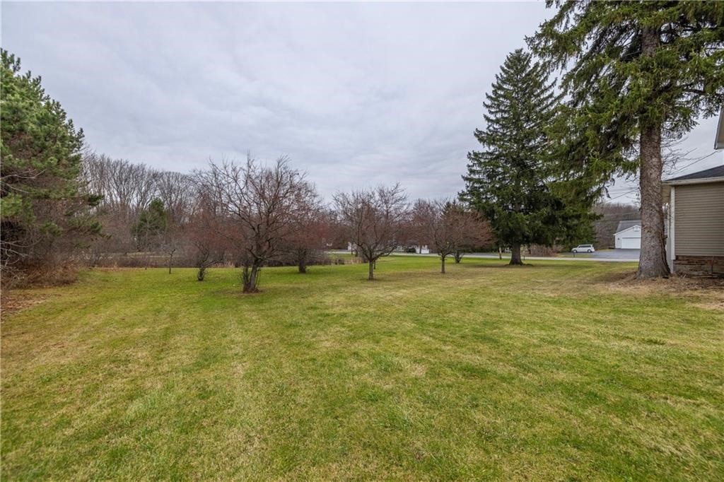 757 Holt Road, Unit 2 Webster, NY 14580 - Photo 6 of 29