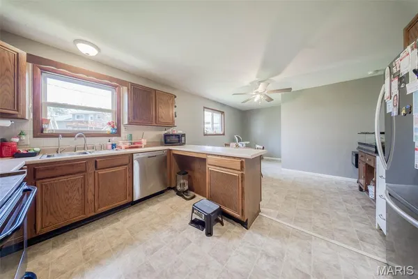 $174,900 | 415 Hutchinson Drive, Rolla, MO 65401