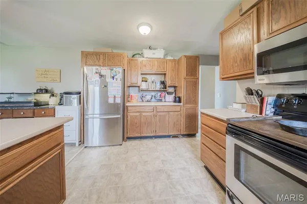 $174,900 | 415 Hutchinson Drive, Rolla, MO 65401