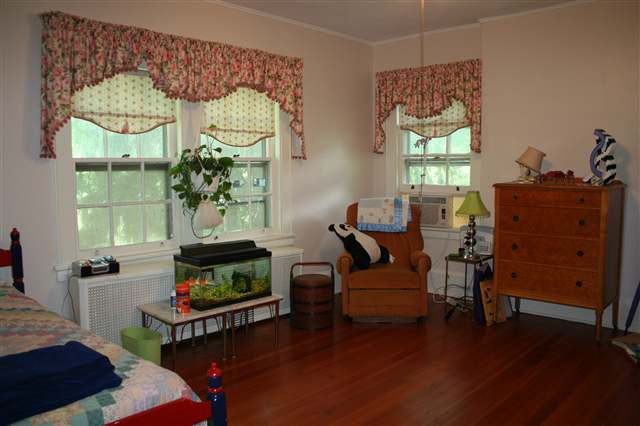 11 Westover Road Troy, NY 12180 - Photo 8 of 12 Photo 8