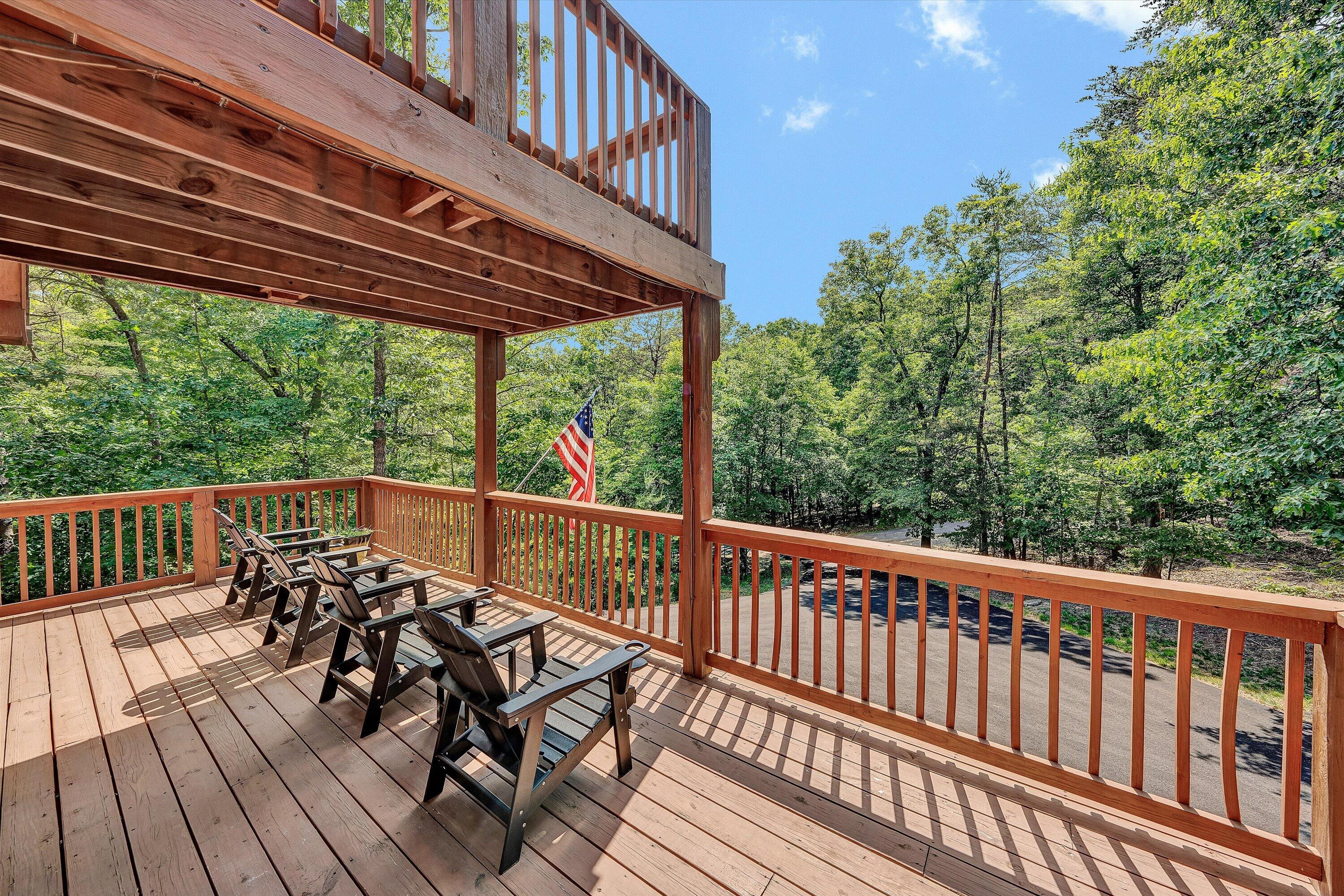 6211 Hillcrest Road Salem, VA 24153 - Photo 21 of 36 a view of a two chairs in the deck