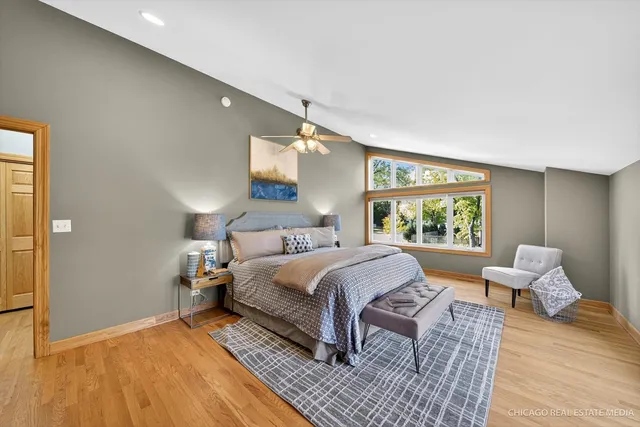 $639,900 | 225 Elmwood Drive, Naperville, IL 60540