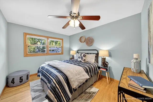 $639,900 | 225 Elmwood Drive, Naperville, IL 60540