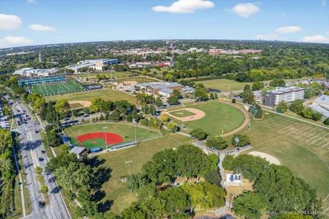 $599,000 | 225 Elmwood Drive, Naperville, IL 60540