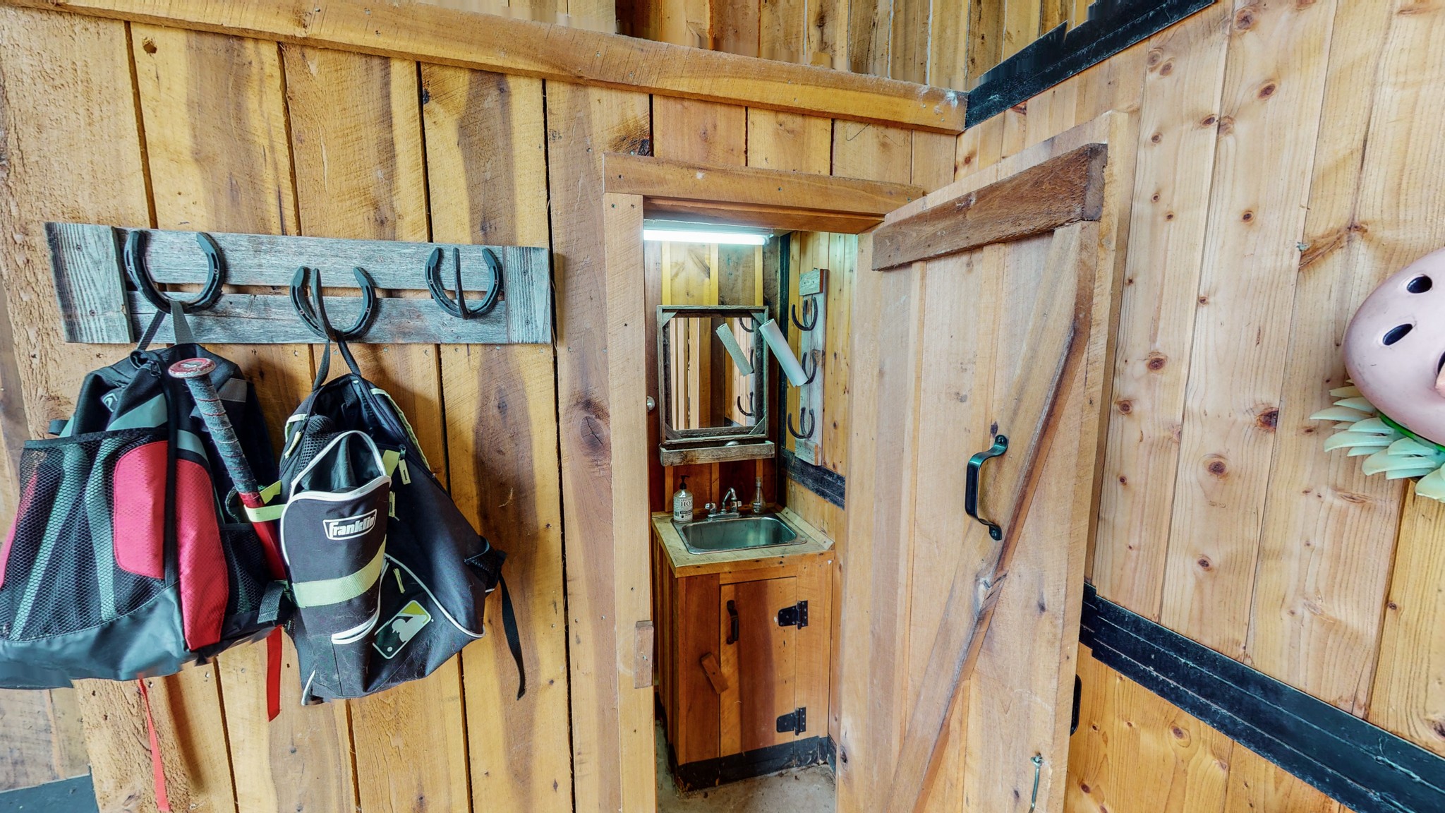 885 Southerland Road Dickson, TN 37055 - Photo 26 of 40 a view of walk in closet with clothes