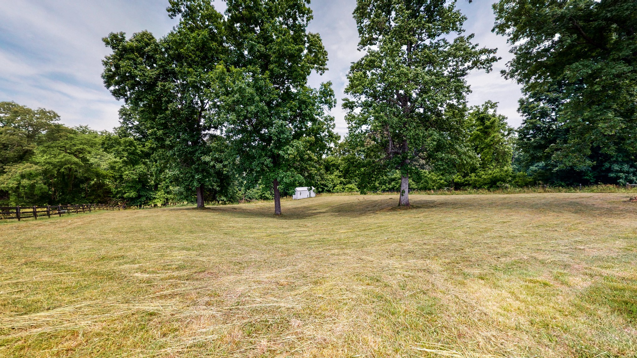 885 Southerland Road Dickson, TN 37055 - Photo 37 of 40 a view of a pool with an outdoor space