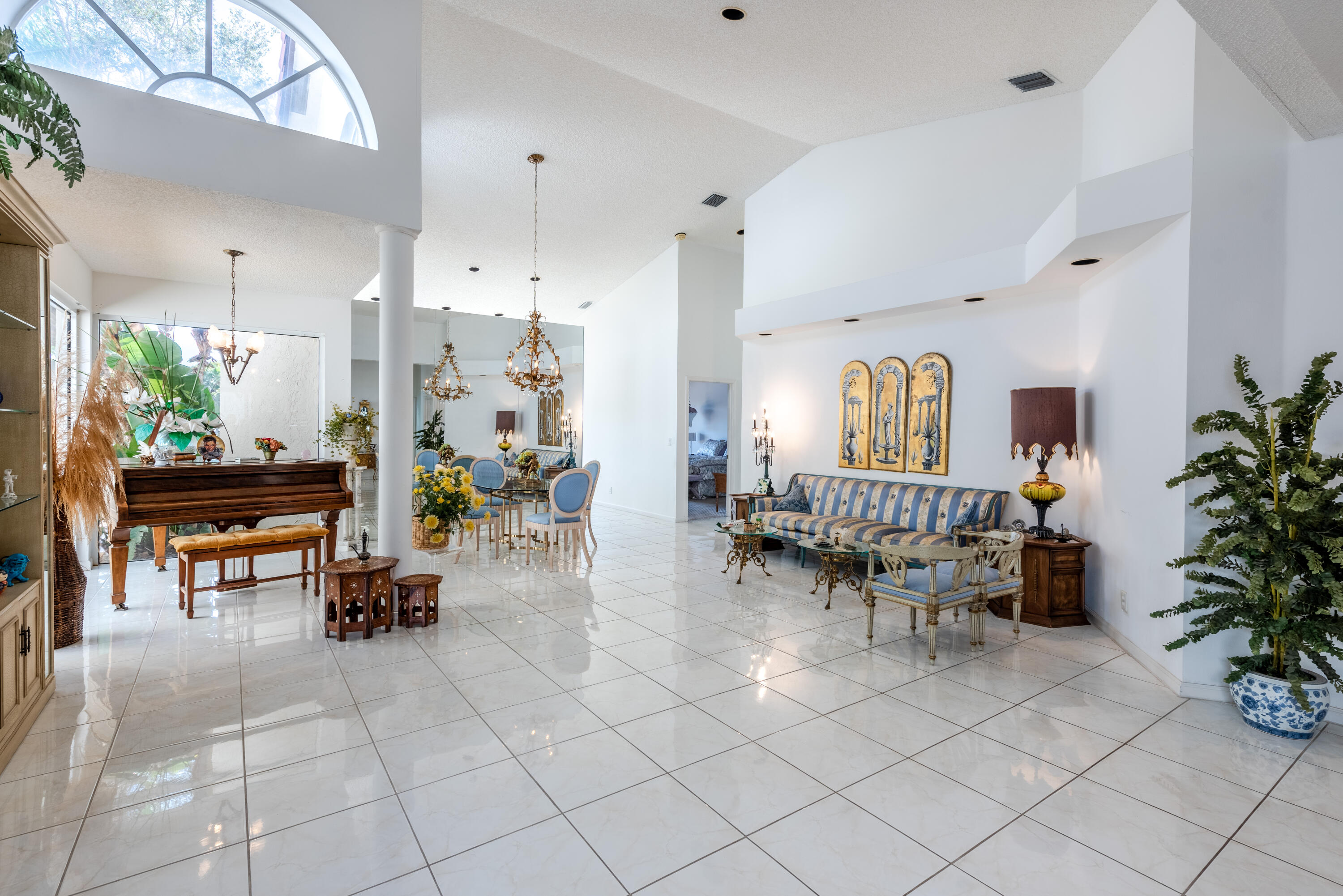 23137 Via Stel Boca Raton, FL 33433 - Photo 4 of 33 23137 Via Stel-5