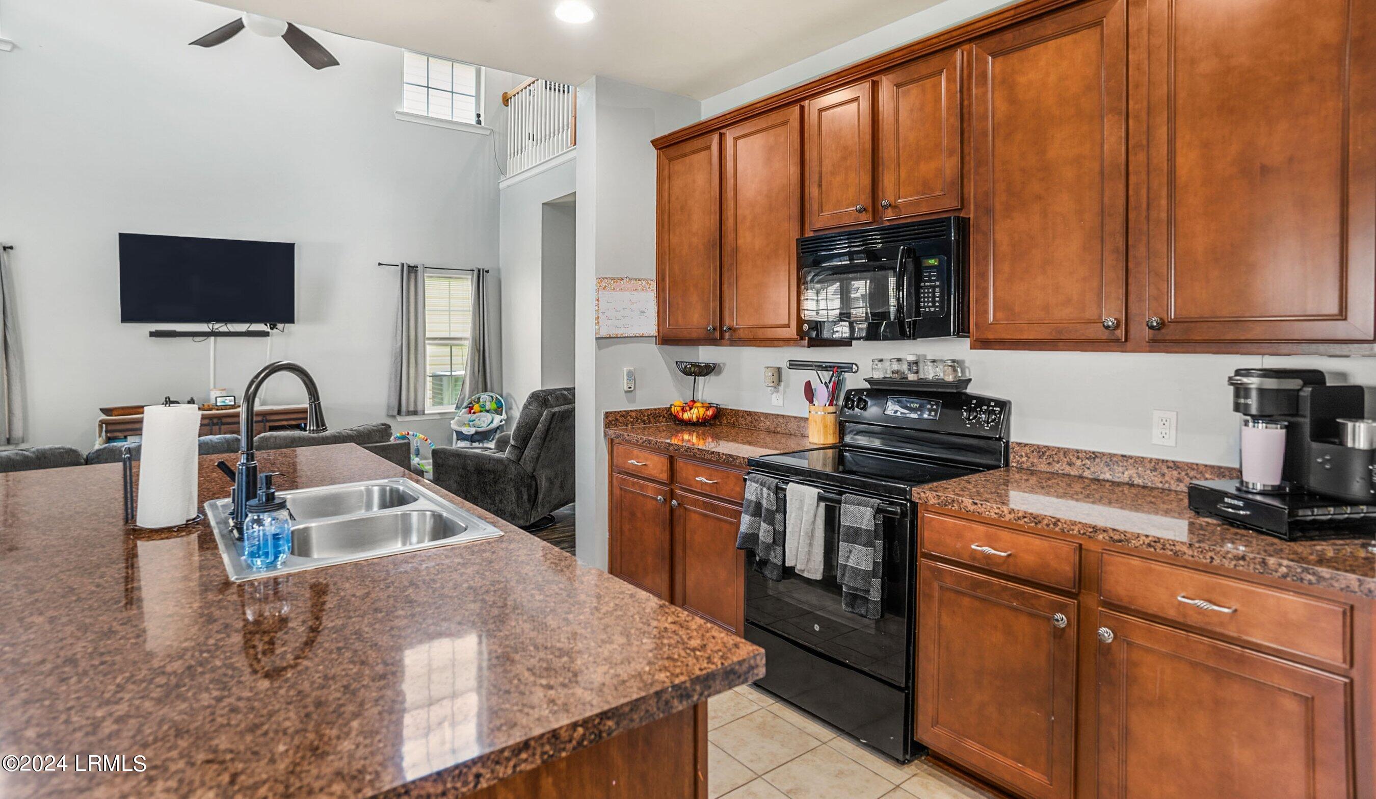 109 Glory Road Beaufort, SC 29906 - Photo 12 of 34 DSC00053-45-1.jpg-SMALL