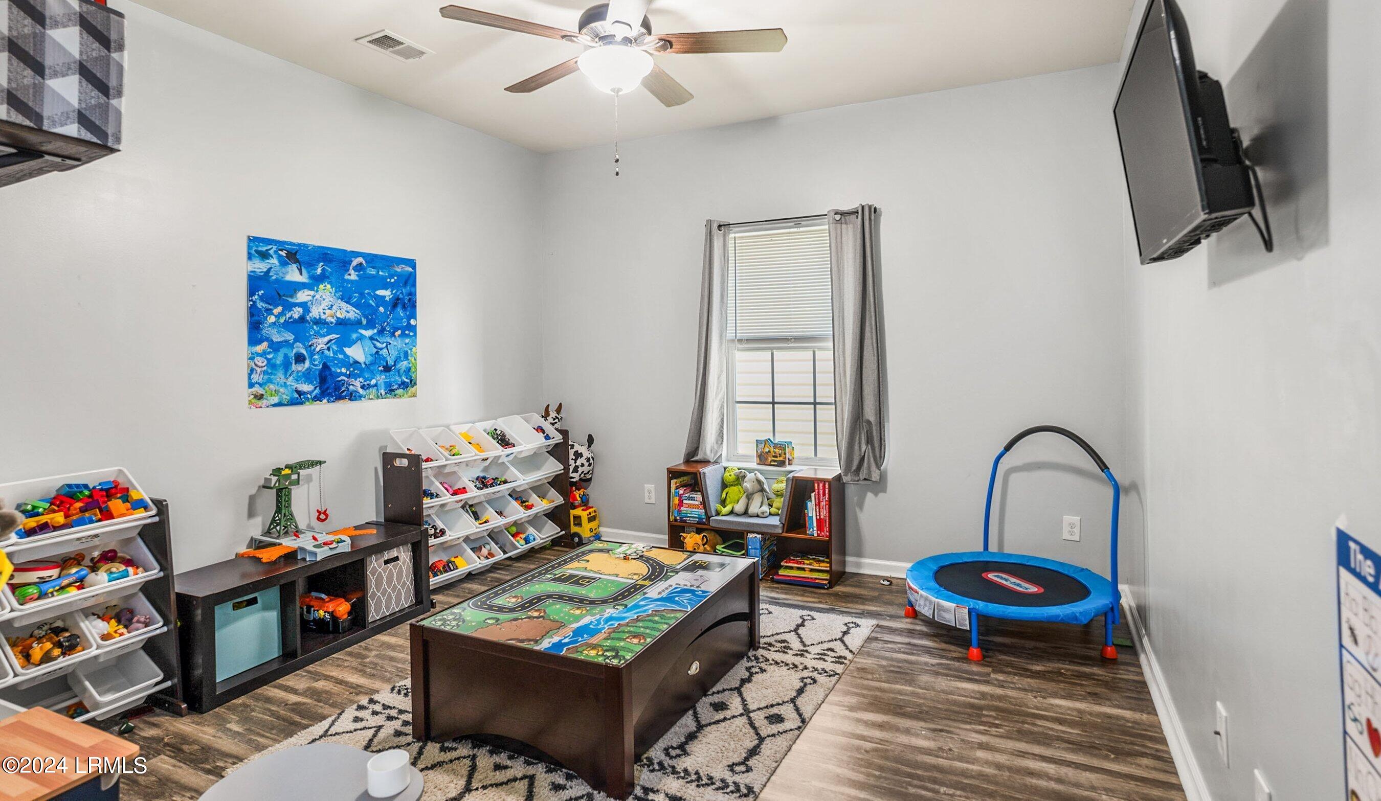 109 Glory Road Beaufort, SC 29906 - Photo 14 of 34 DSC00063-55-1.jpg-SMALL