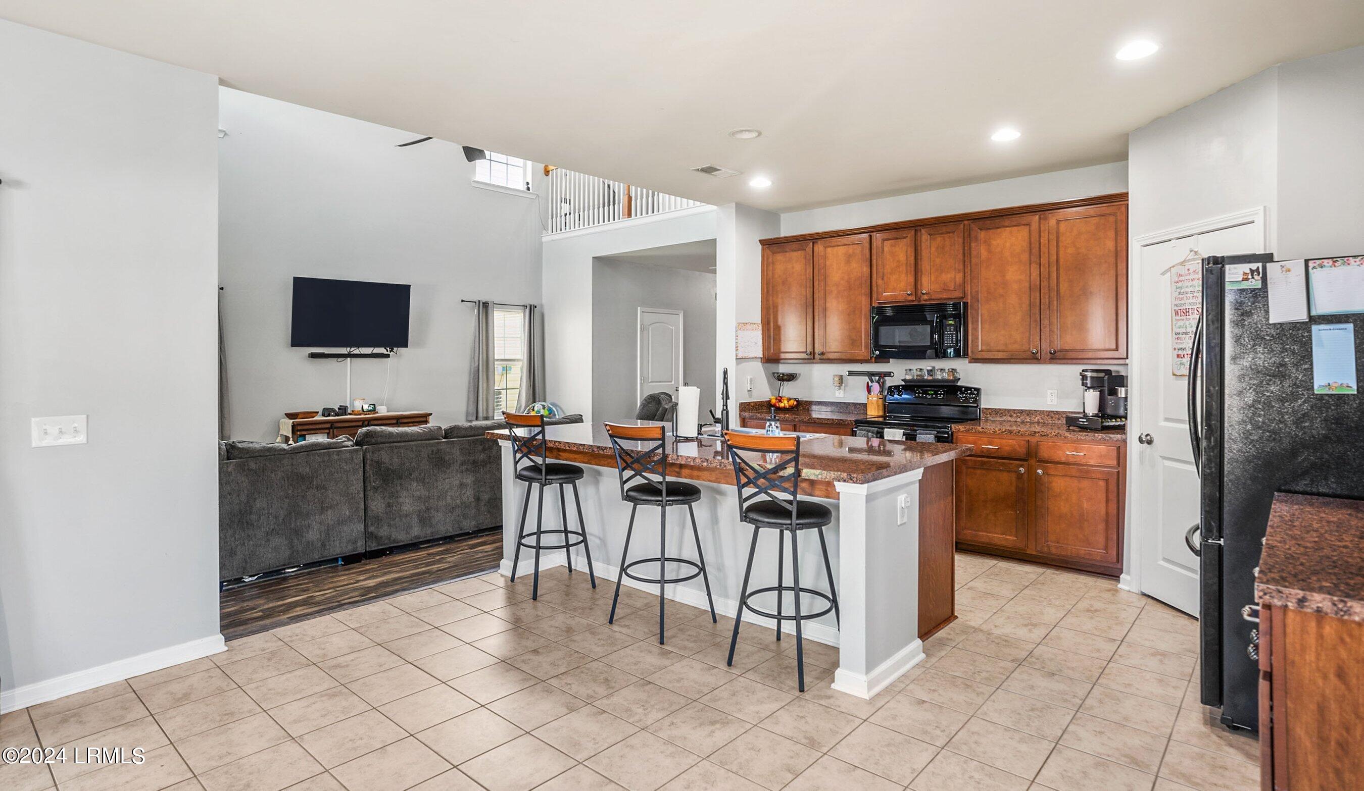 109 Glory Road Beaufort, SC 29906 - Photo 10 of 34 DSC00043-35-1.jpg-SMALL