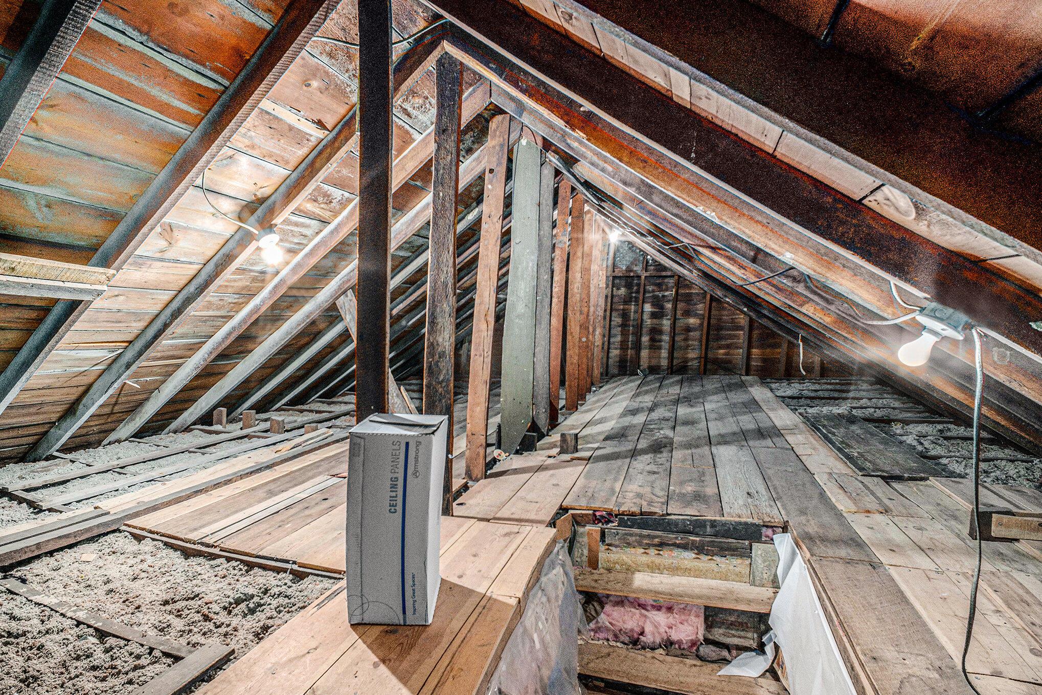 2883 Tucker Road Lucas, OH 44843 - Photo 23 of 35 Attic
