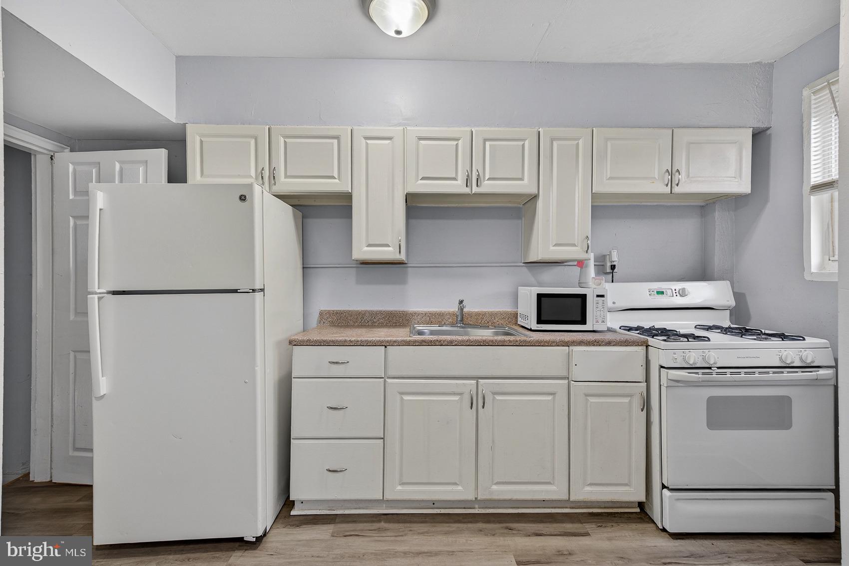 4103 Colborne Road Baltimore, MD 21229 - Photo 10 of 25 Gallery Image 10