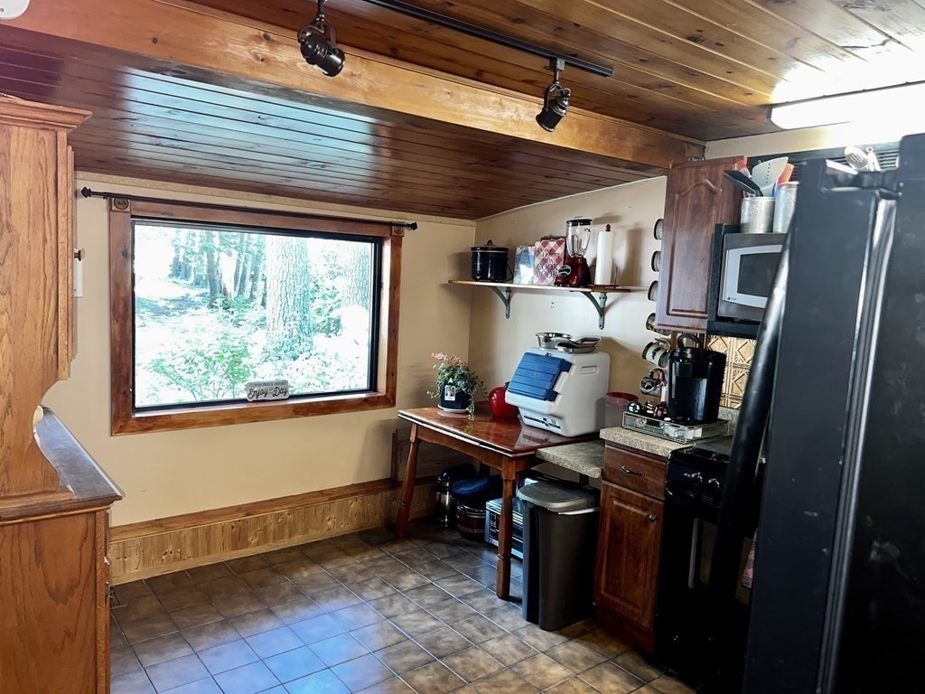 36 Sandy Pond Road Ayer, MA 01432 - Photo 20 of 42 Gallery Image 20