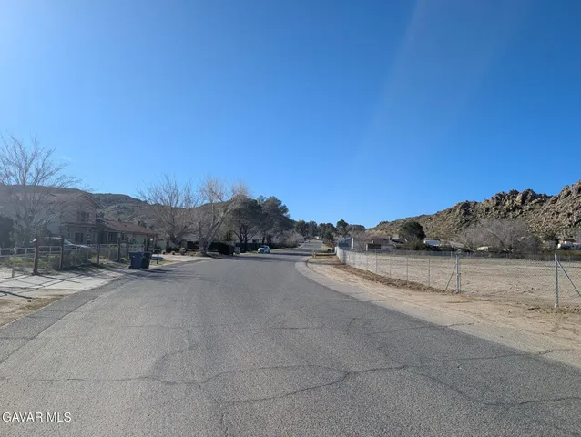 $48,000 | Vic Ridgemist Street, Palmdale, CA 93591