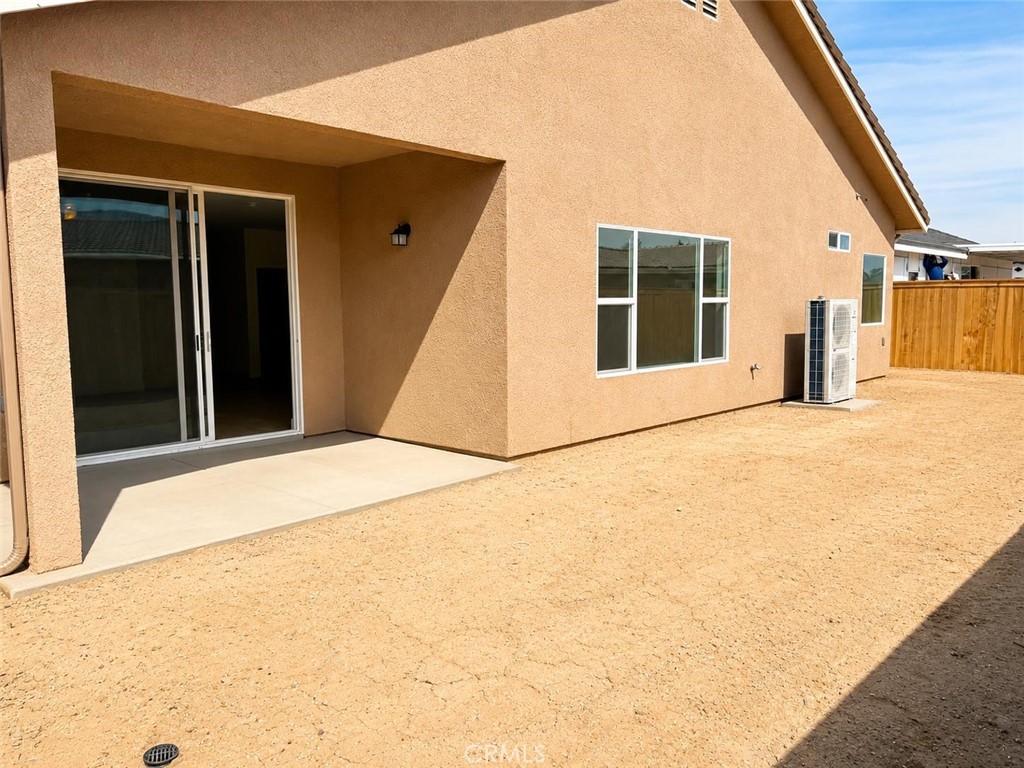 3808 Via Capitola Madera, CA 93637 - Photo 9 of 10