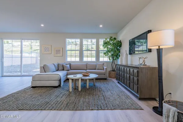 $1,359,000 | 4679 Summit Avenue, Simi Valley, CA 93063