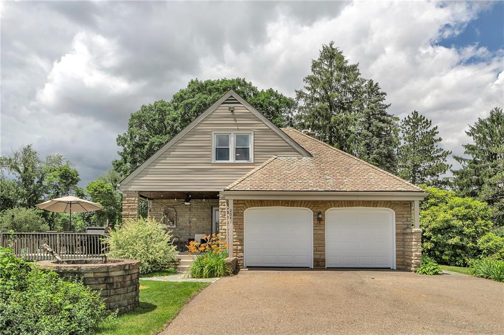 2041 Reis Run Road Pittsburgh, PA 15237 - Photo 2 of 24 Gallery Image 2