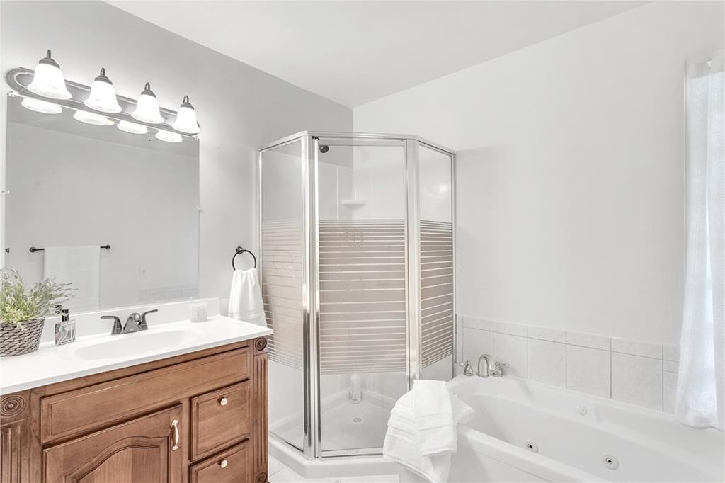 2041 Reis Run Road Pittsburgh, PA 15237 - Photo 14 of 24 Gallery Image 14
