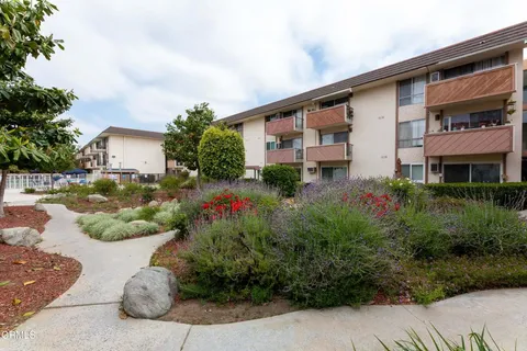 $359,000 | 5585 Pacific Coast Highway, Unit 132, Long Beach, CA 90804