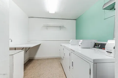 $359,000 | 5585 Pacific Coast Highway, Unit 132, Long Beach, CA 90804