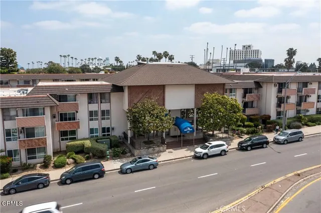 $359,000 | 5585 Pacific Coast Highway, Unit 132, Long Beach, CA 90804