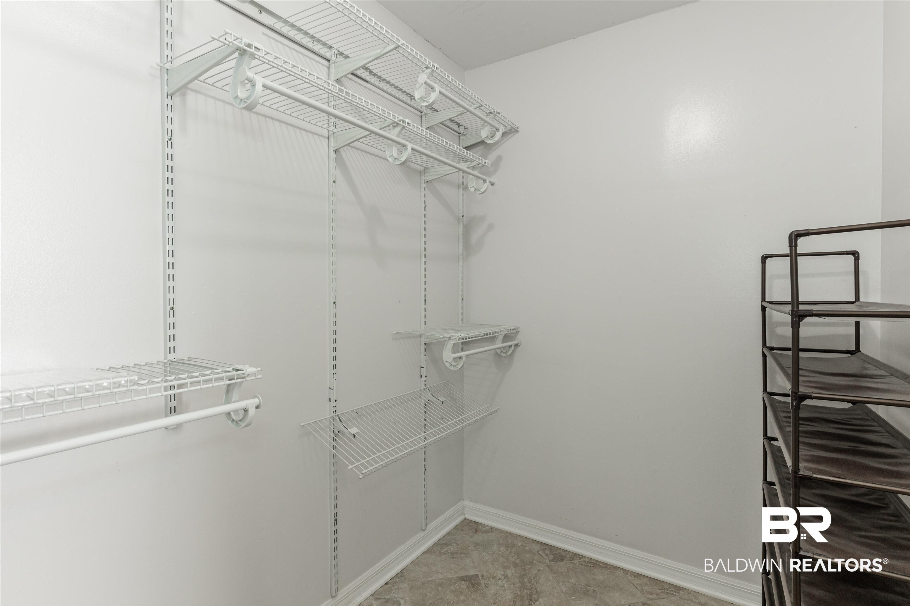 3844 Isabel Way South Mobile, AL 36693 - Photo 28 of 49 View of walk in closet
