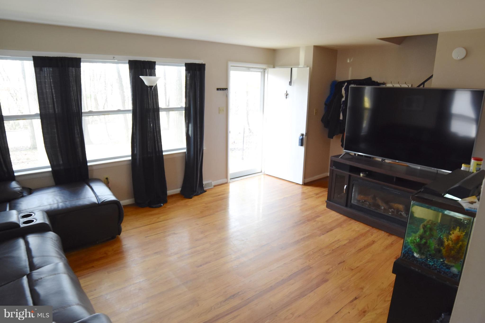 4408 Fairview Road Columbia, PA 17512 - Photo 8 of 32 Gallery Image 8