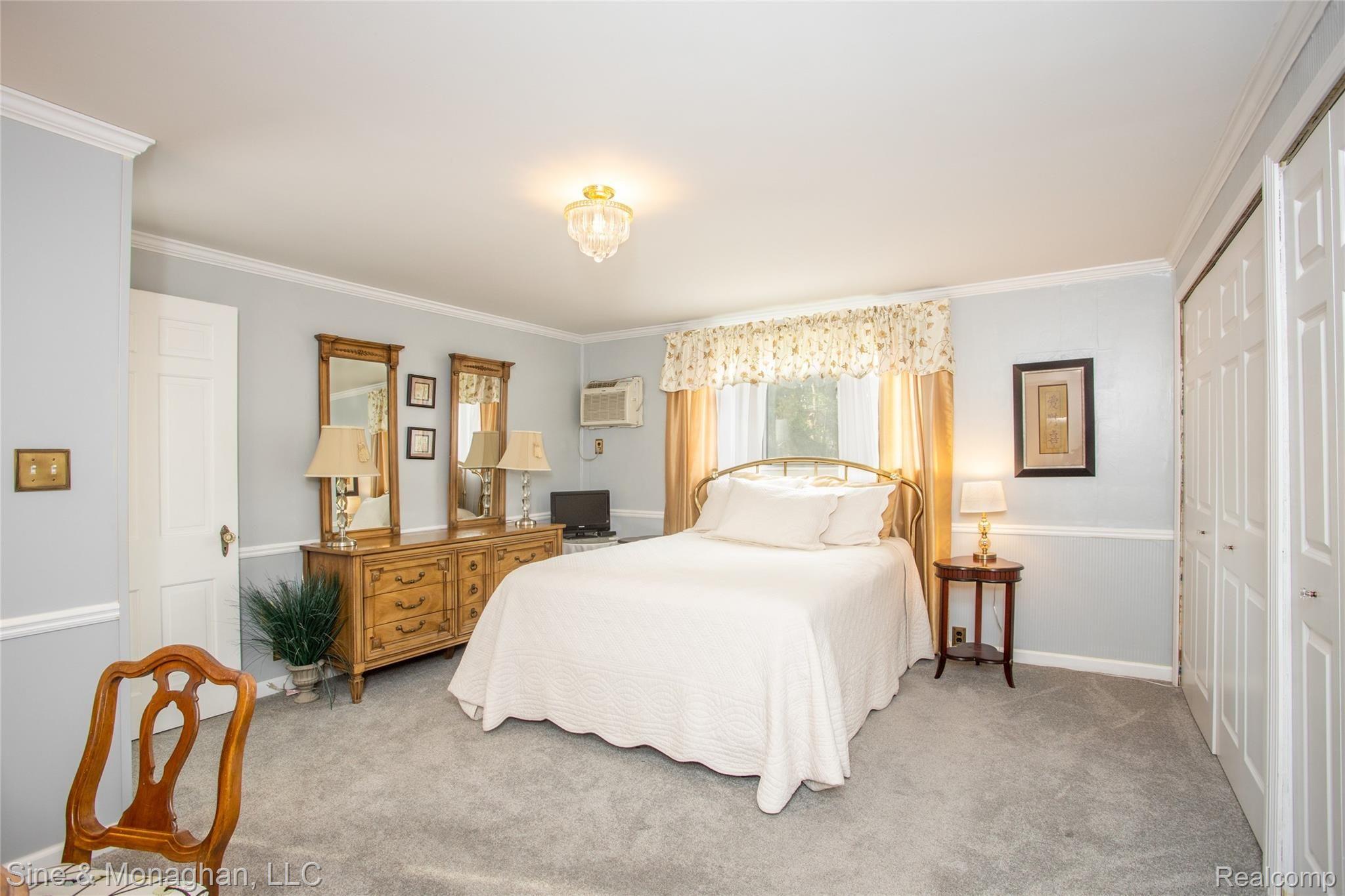 415 Maison Road Grosse Pointe, MI 48236 - Photo 24 of 50 Maison_L_0001.jpg