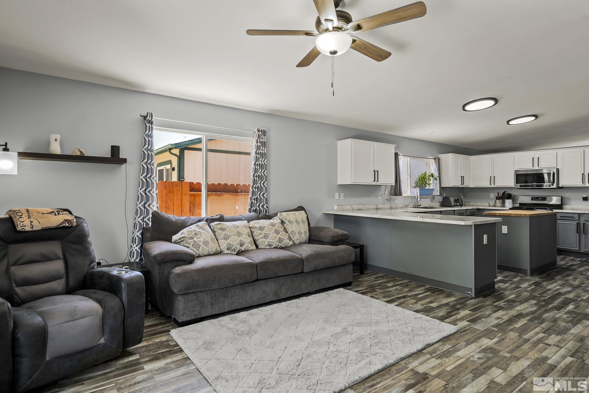 17805 Georgetown Drive Reno, NV 89508 - Photo 9 of 19 Photo 9