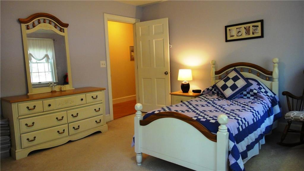 56 Stonegate Road Cape Elizabeth, ME 04107 - Photo 23 of 35 Bedroom 1
